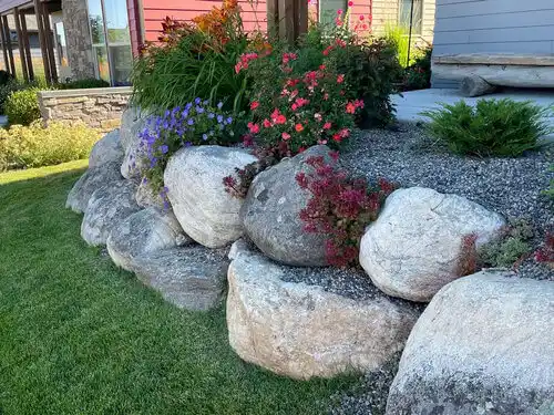 landscaping services Bluff City